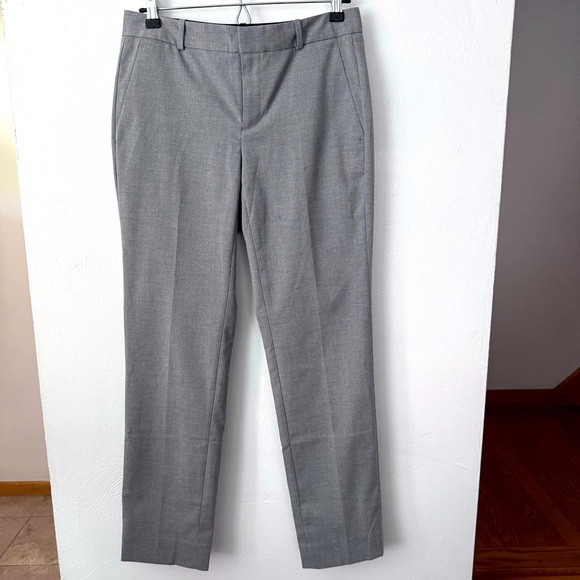NWT Banana Republic Ryan gray dress pant Size 4 - Picture 1 of 10